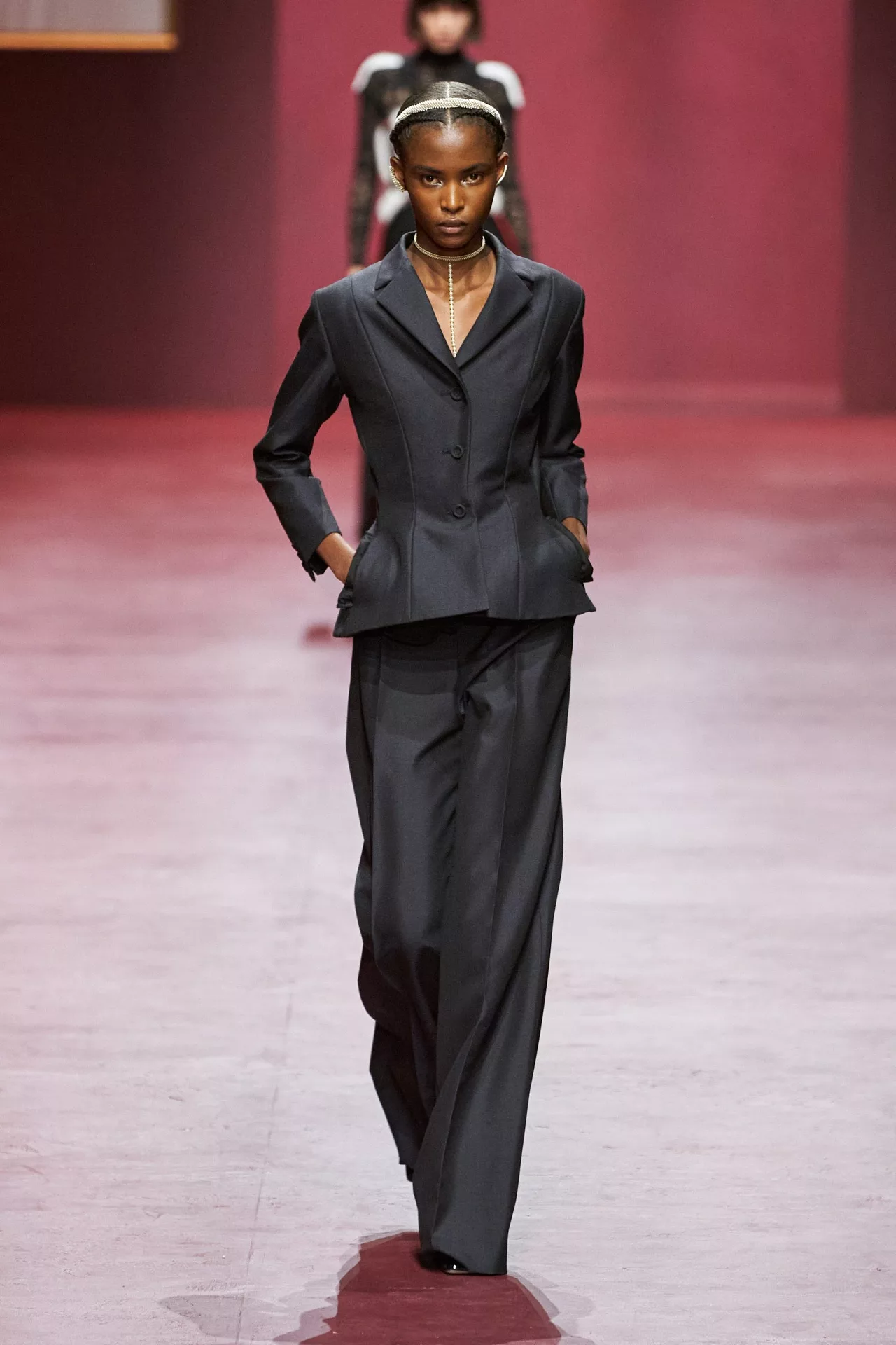 Dior ready-to-wear Thu Đông 2022 look 4
