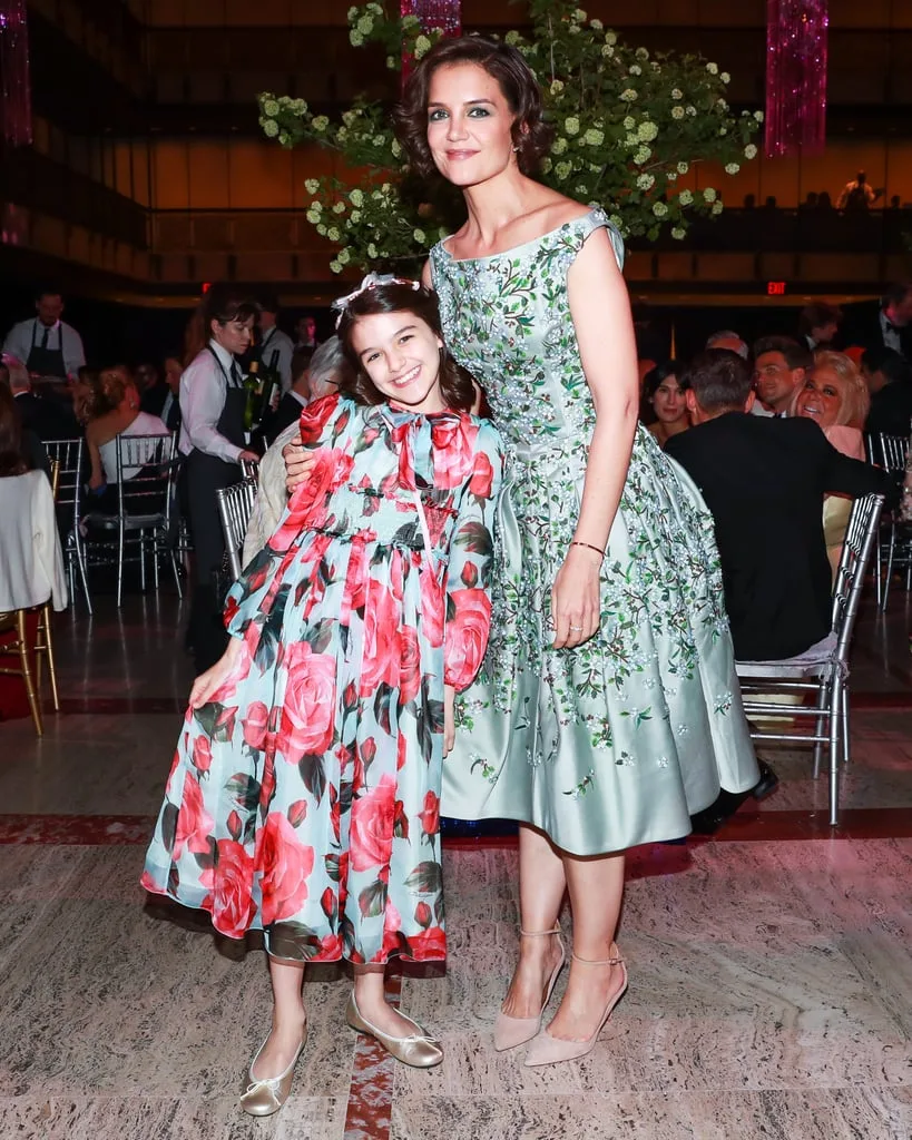 phong cách thời trang Katie Holmes 01 phong cách thời trang Katie Holmes 01