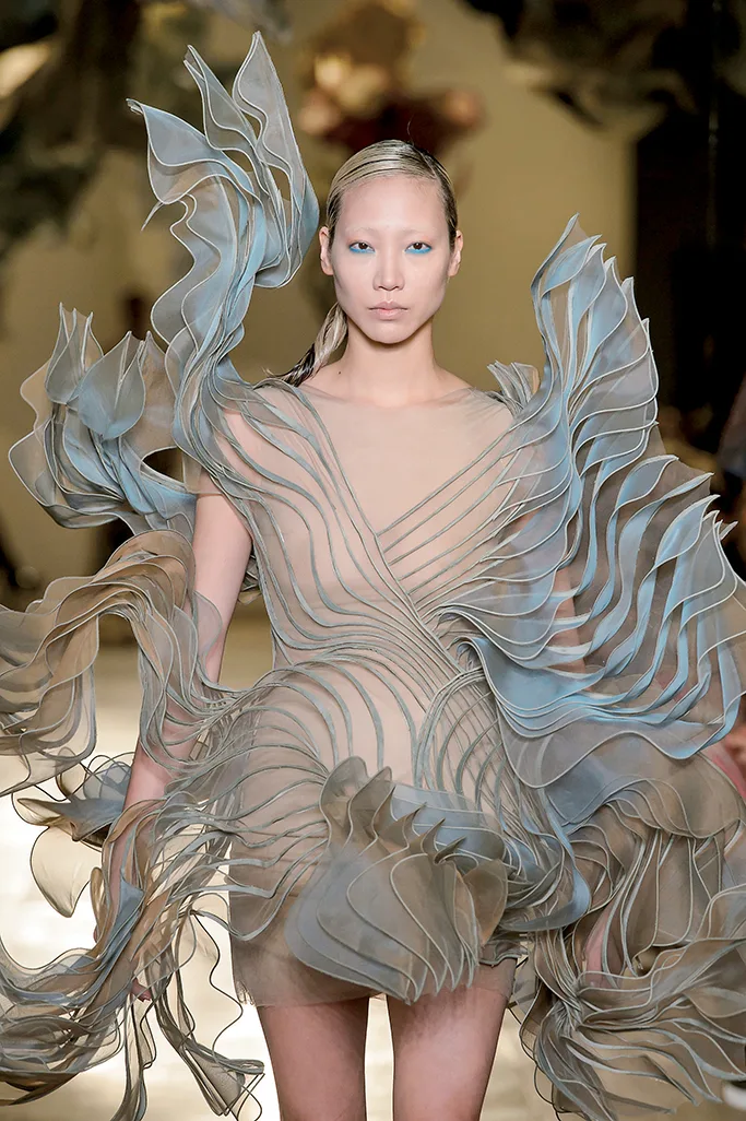 Haute Couture 12 Haute Couture 12