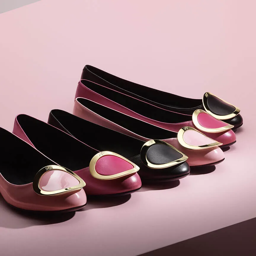 Giám đốc sáng tạo Bruno Frisoni rời khỏi thương hiệu Roger Vivier sau 16 năm gắn bó Giám đốc sáng tạo Bruno Frisoni rời khỏi thương hiệu Roger Vivier sau 16 năm gắn bó