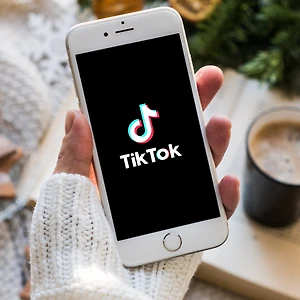 tiktok giúp chúng ta vượt qua khủng hoàng covid-19