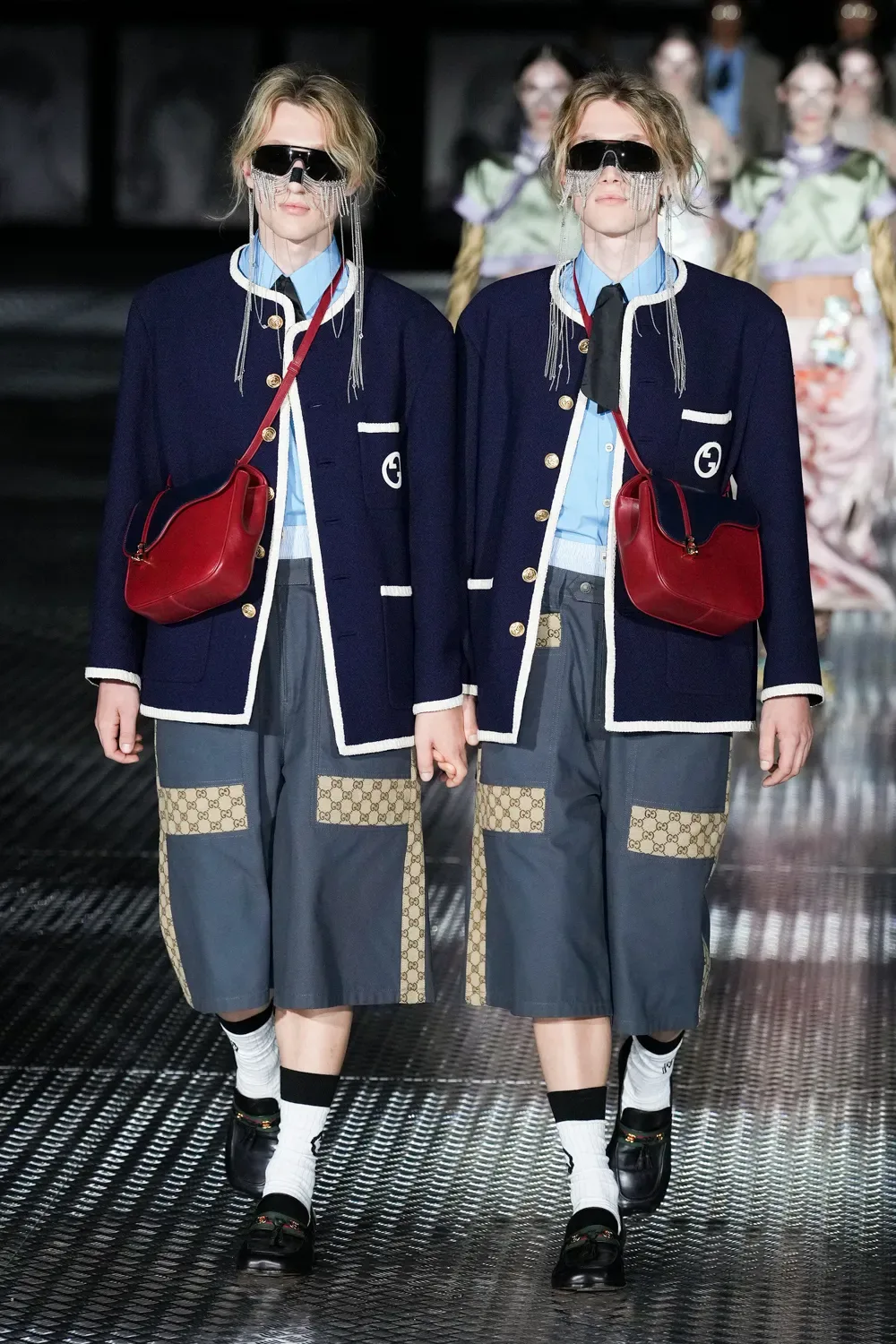 GG xuân hè 2023 look 52