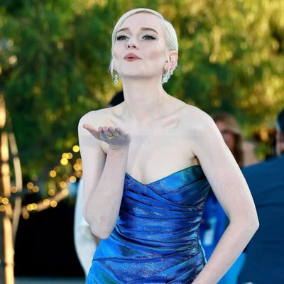 Phong cách của Julia Garner trong "Fantastic Four"