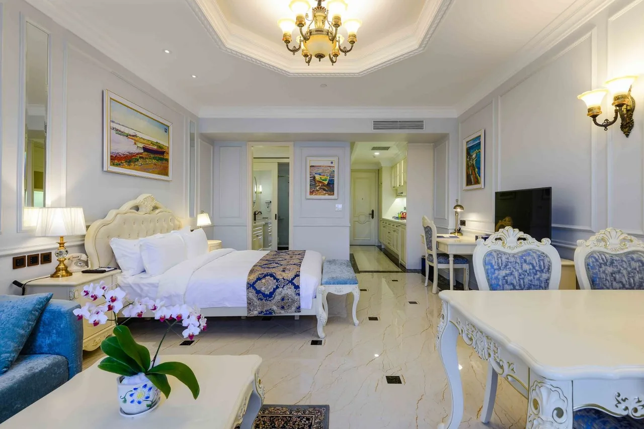 Lan Rừng Phước Hải Beach Resort gần Sài Gòn.