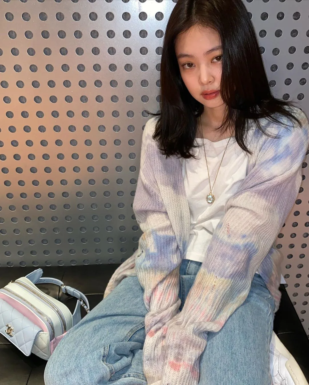 áo thun tie dye phong cách retro 90 vintage jennie kim