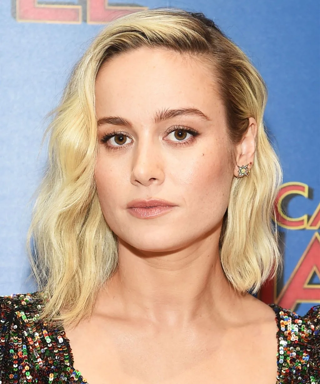 Brie Larson 19 Brie Larson 19