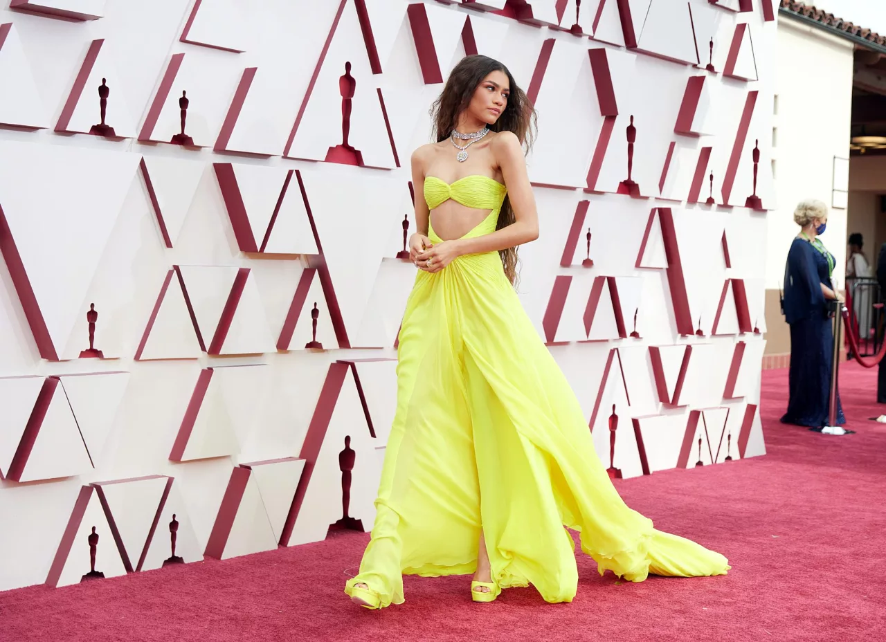 zendaya oscar 2021
