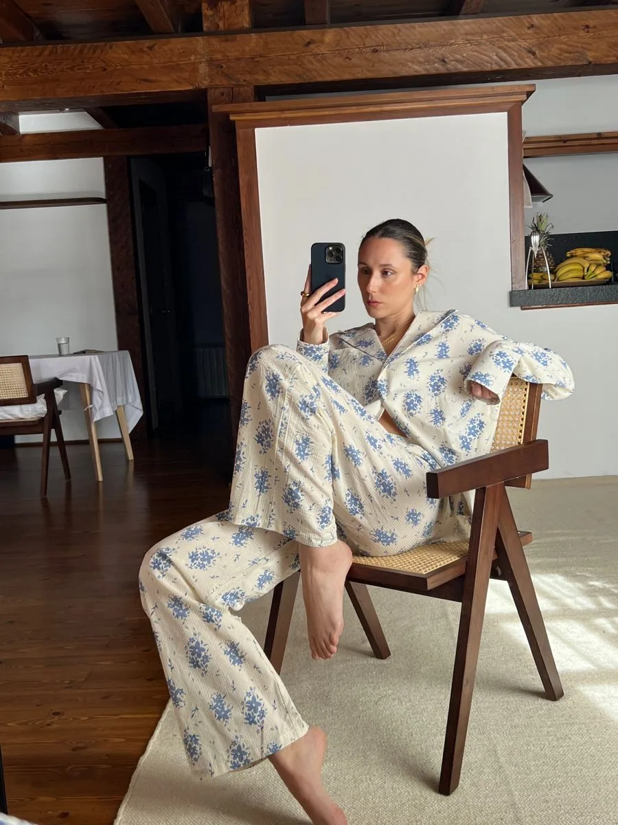 pyjamas nỉ hoạ tiết hoa