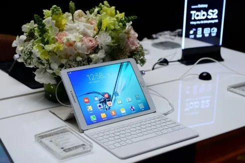 Samsung Galaxy Tab S2 là sự kết hợp giữa thiết bị hiển thị cá nhân tiên tiến và khả năng di động vượt trội.