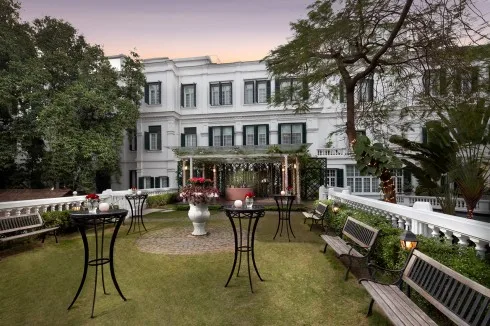 Hotel Metropole Hanoi_Le Balcon 003