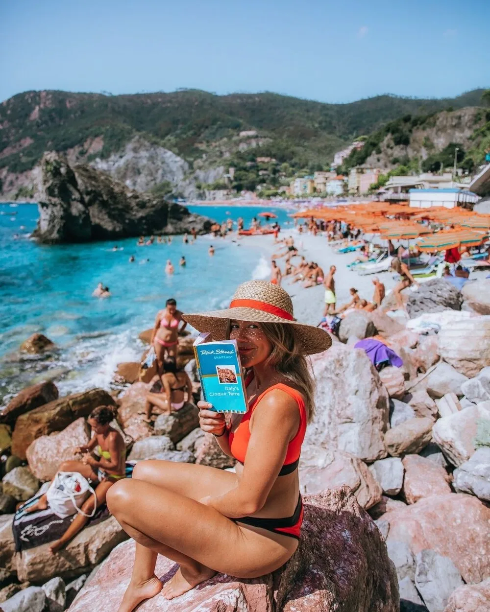 tạo dáng chụp ảnh du lịch Instagram