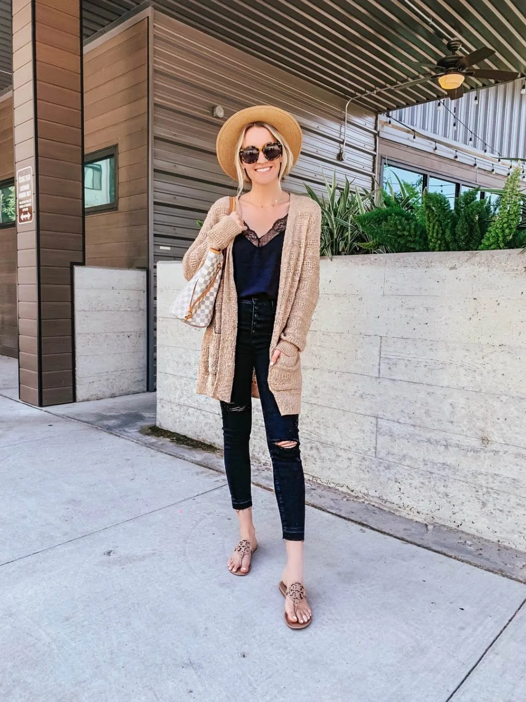 áo khoác mỏng kiêm áo chống nắng cardigan life by lee