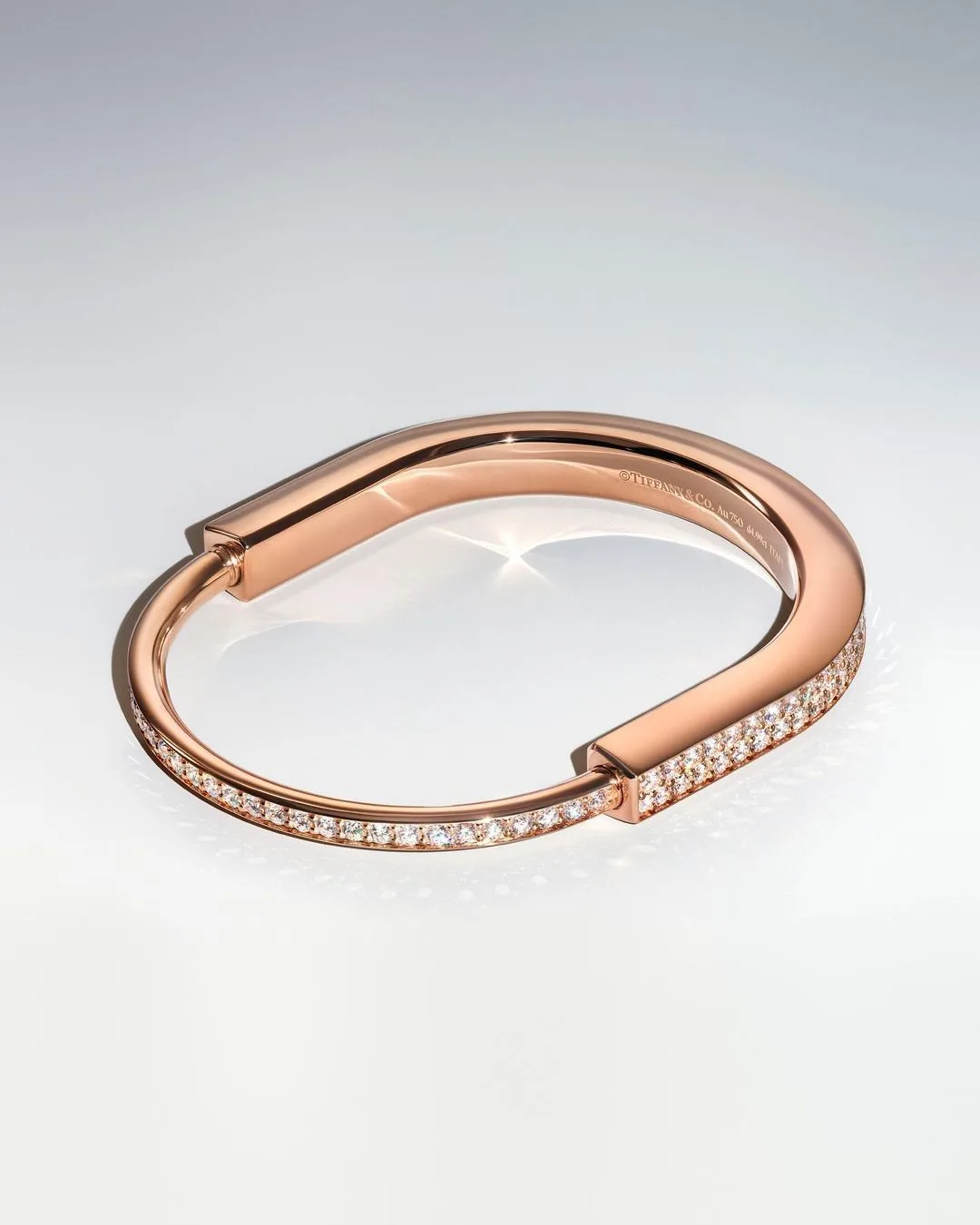 Trang sức unisex Tiffany lock của Tiffany & Co