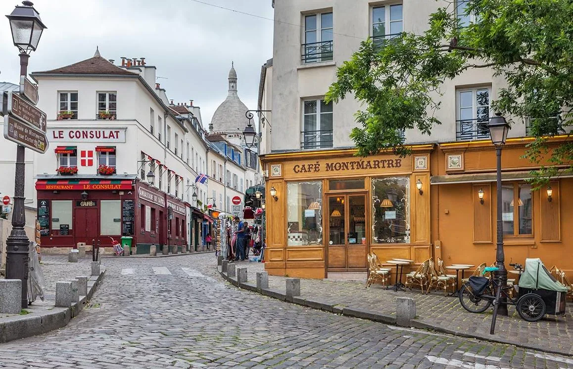 Một góc đồi Montmartre xuất hiện trong Heartstopper 2