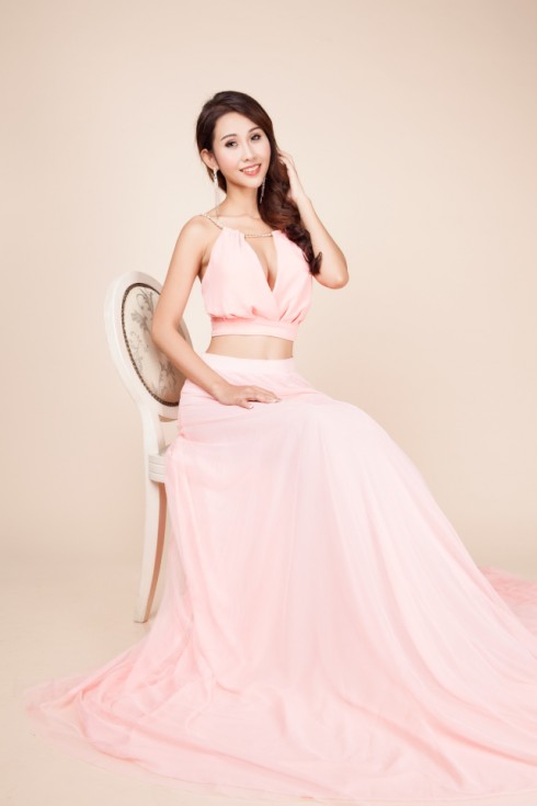 váy dạ hội màu hồng nhạt 7