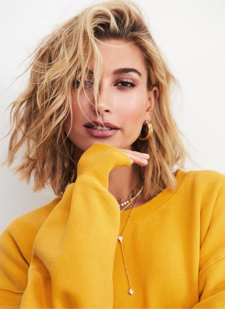 04 làn da của hailey bieber 04 làn da của hailey bieber
