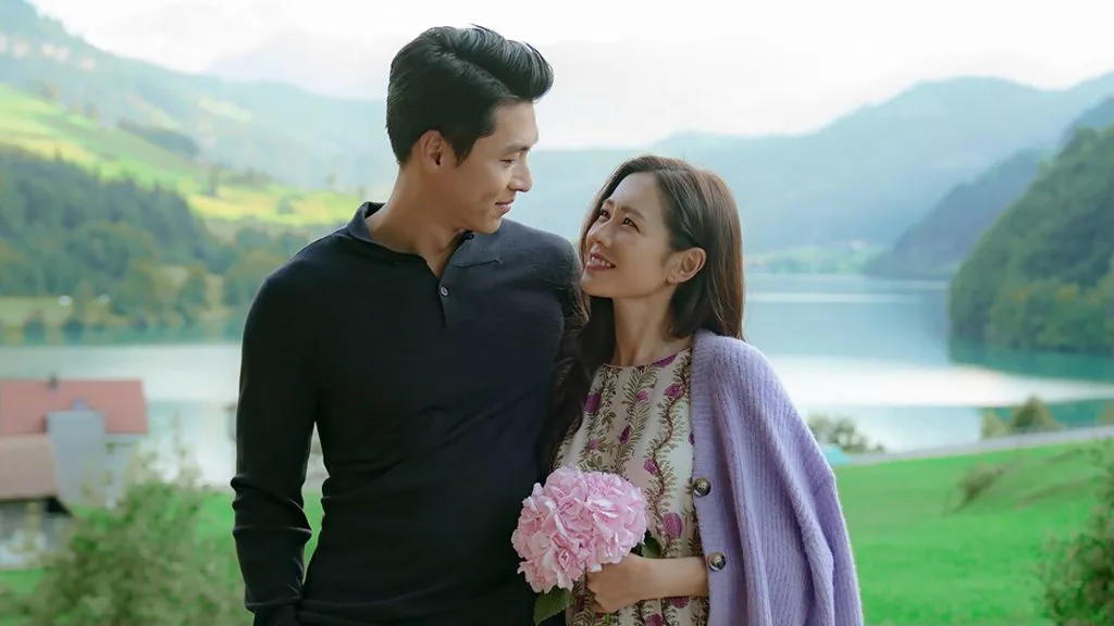Son Ye Jin và chồng Hyun Bin Son Ye Jin và chồng Hyun Bin