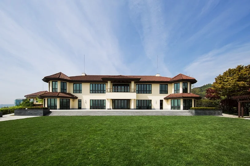 tòa nhà aston house lễ cưới hyun bin yejin