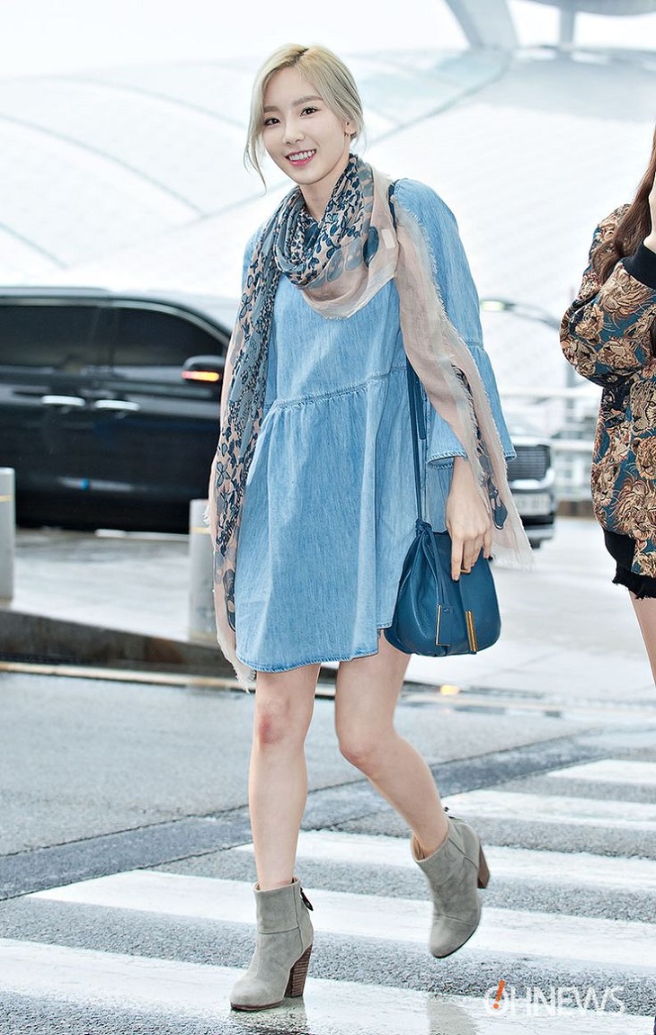 elle việt nam cách chọn giày đến sân bay taeyeon.