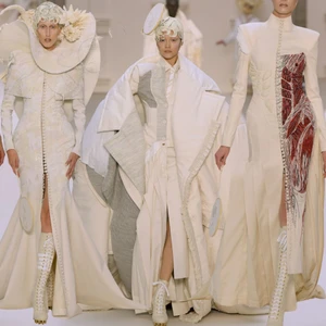 BST Thom Browne Haute Couture FW2024: Cảm hứng Olympic tôn vinh tay nghề thủ công với vải Muslin
