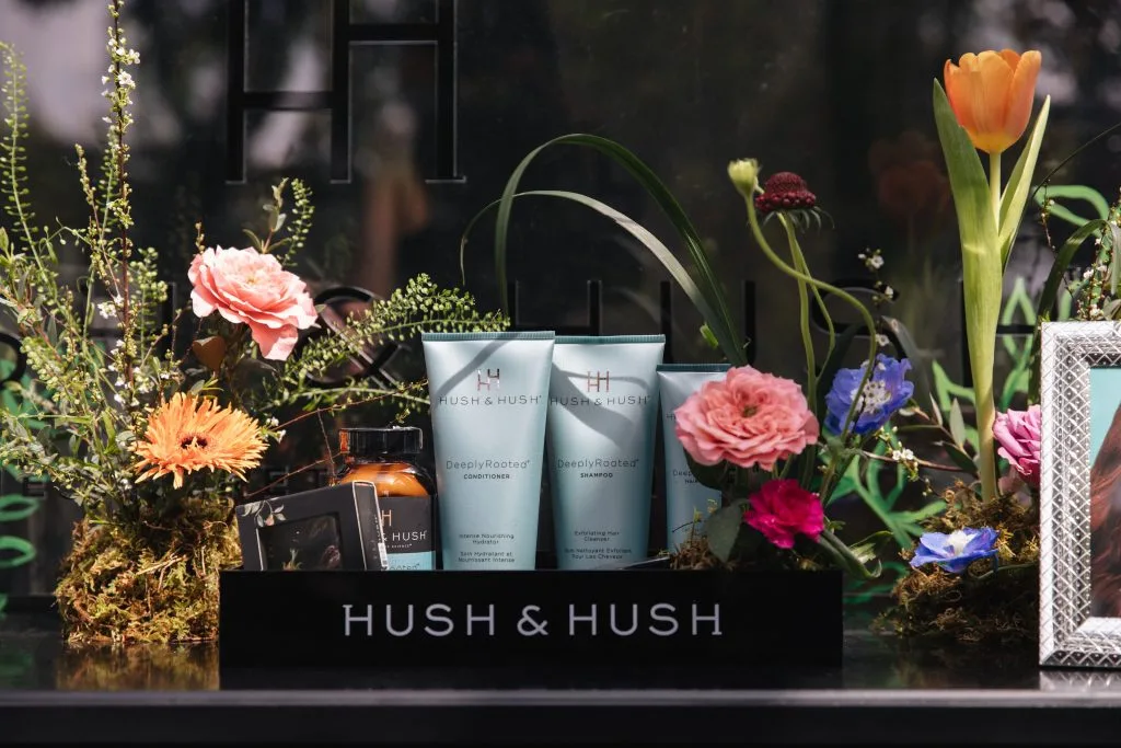 HUSH & HUSH sản phẩm