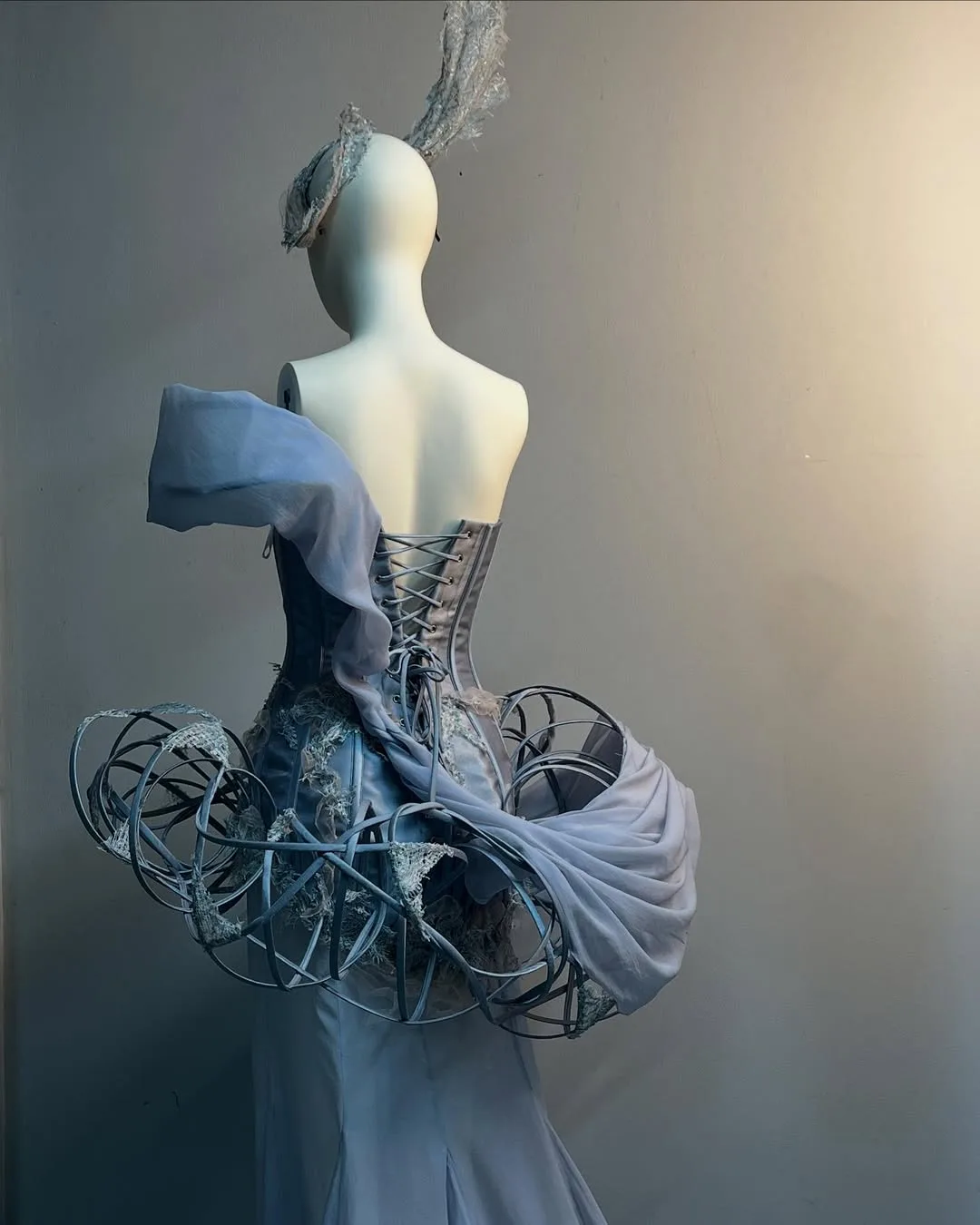 thiết kế đầm corset