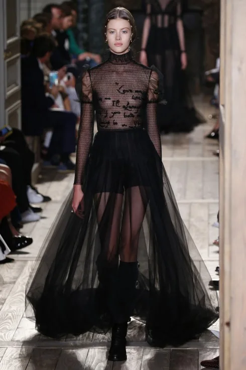 Tuần lễ thời trang Paris Haute Couture FW16 Valentino-11