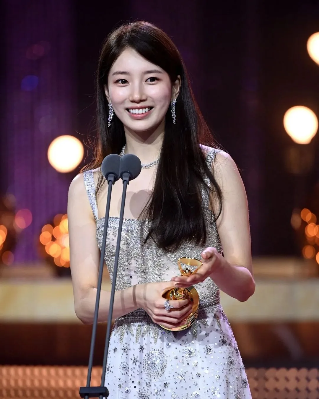 rồng xanh 2023 suzy song hye kyo
