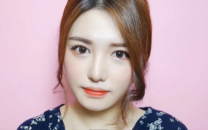beauty blogger 002a