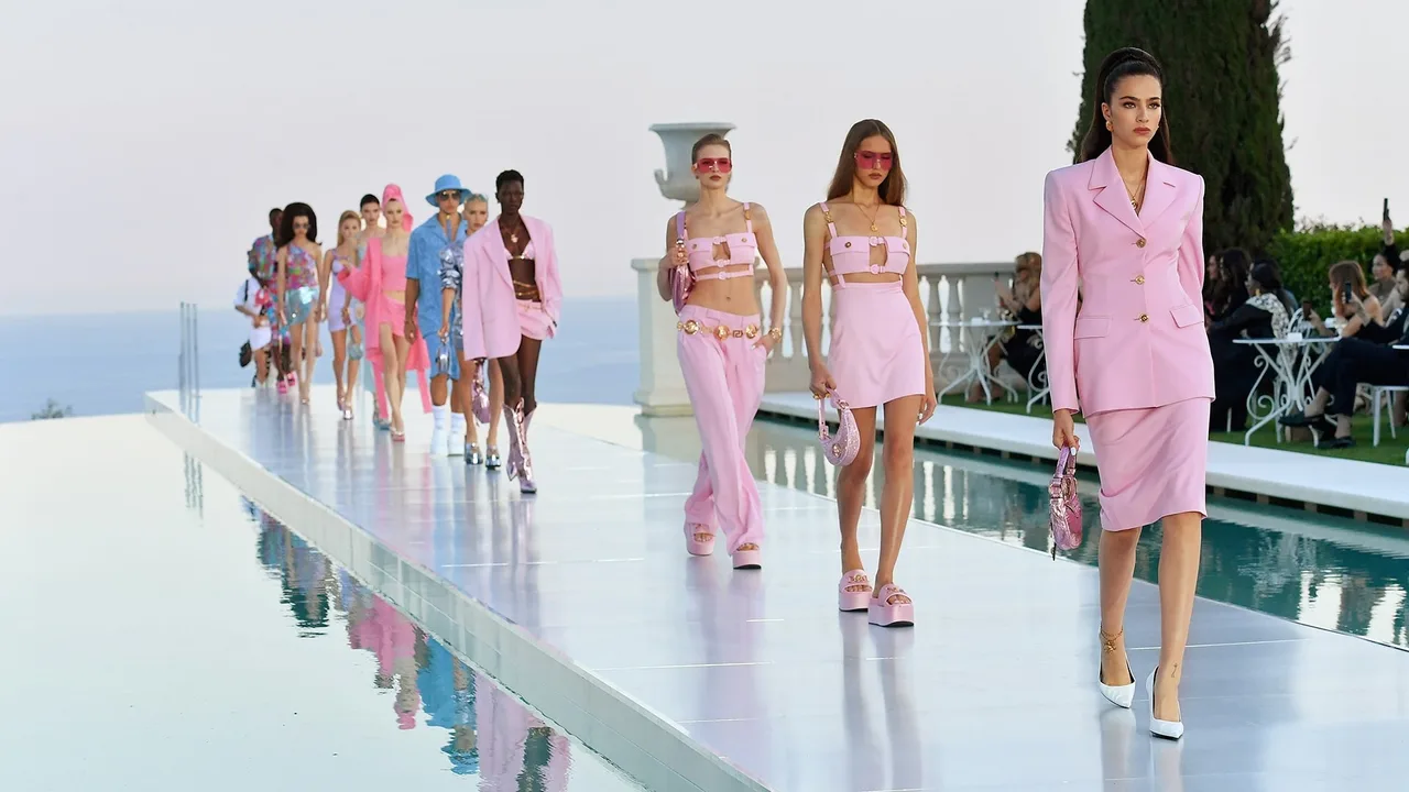 dua lipa versace