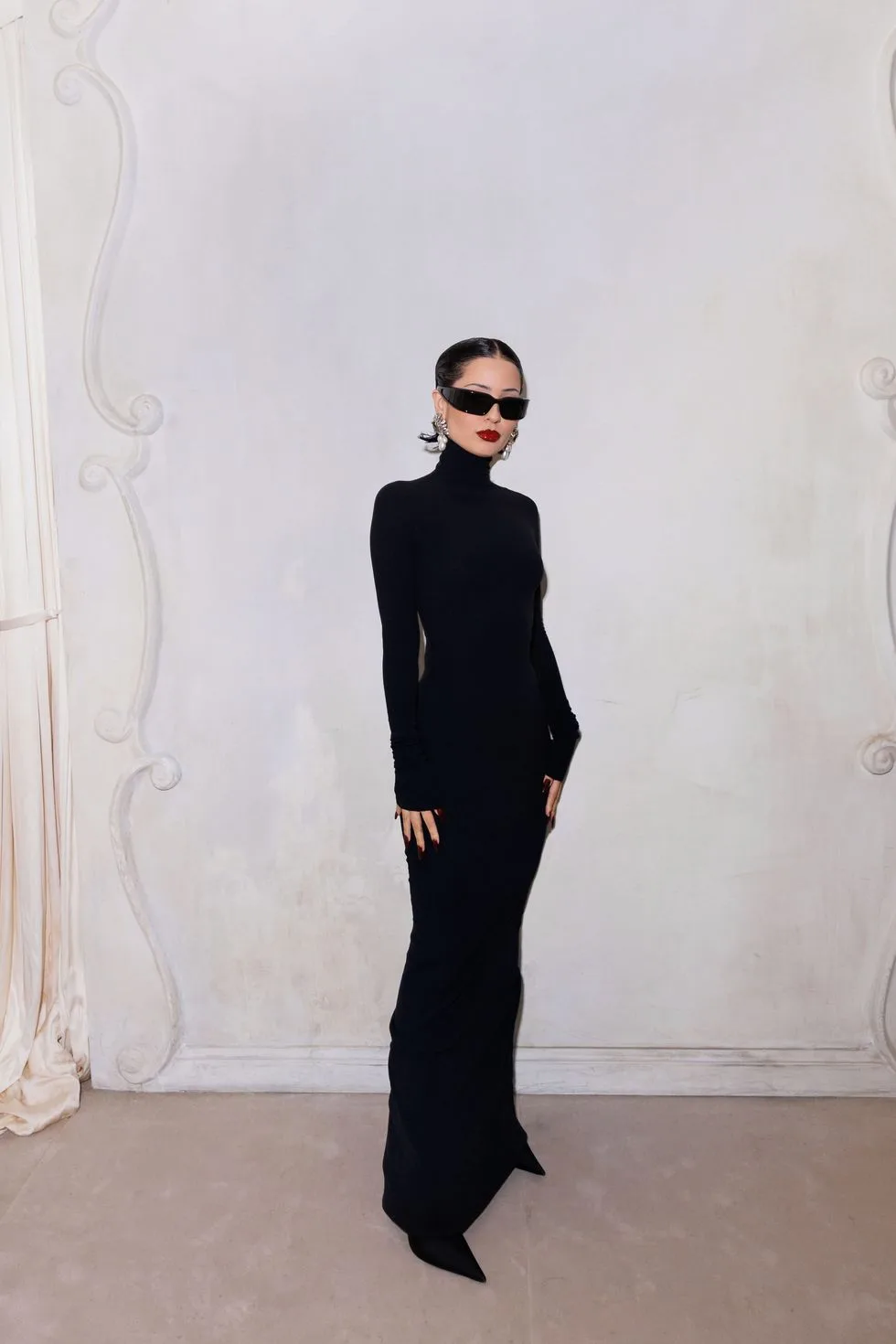 Alexa Demie tham dự Balenciaga show
