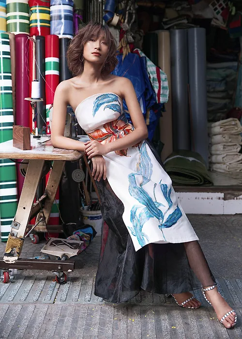 Trang Kieu Tiny Ink - elle vietnam 11