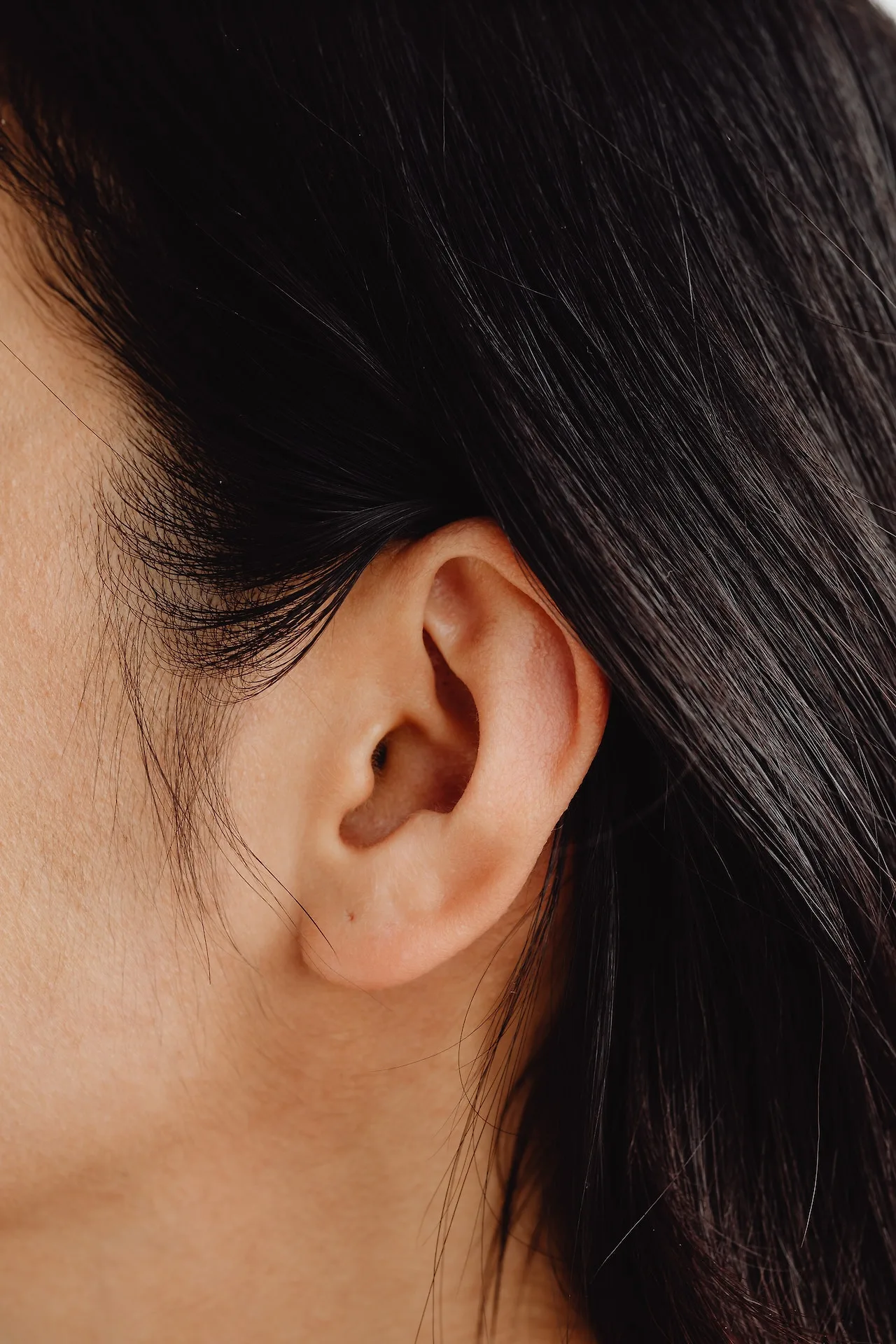 ráy tai quá thường xuyên