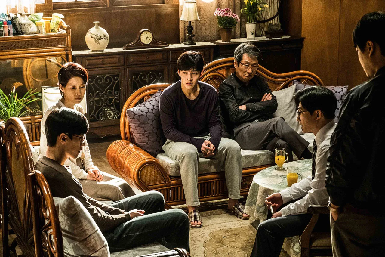 Vai diễn trong phim Forgotten cho thấy khả năng biểu cảm đỉnh cao của Kang Ha Neul