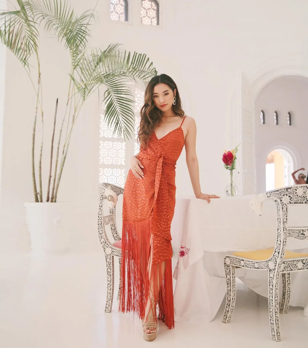 thời trang công sở đầm quần wrap dress dây đỏ