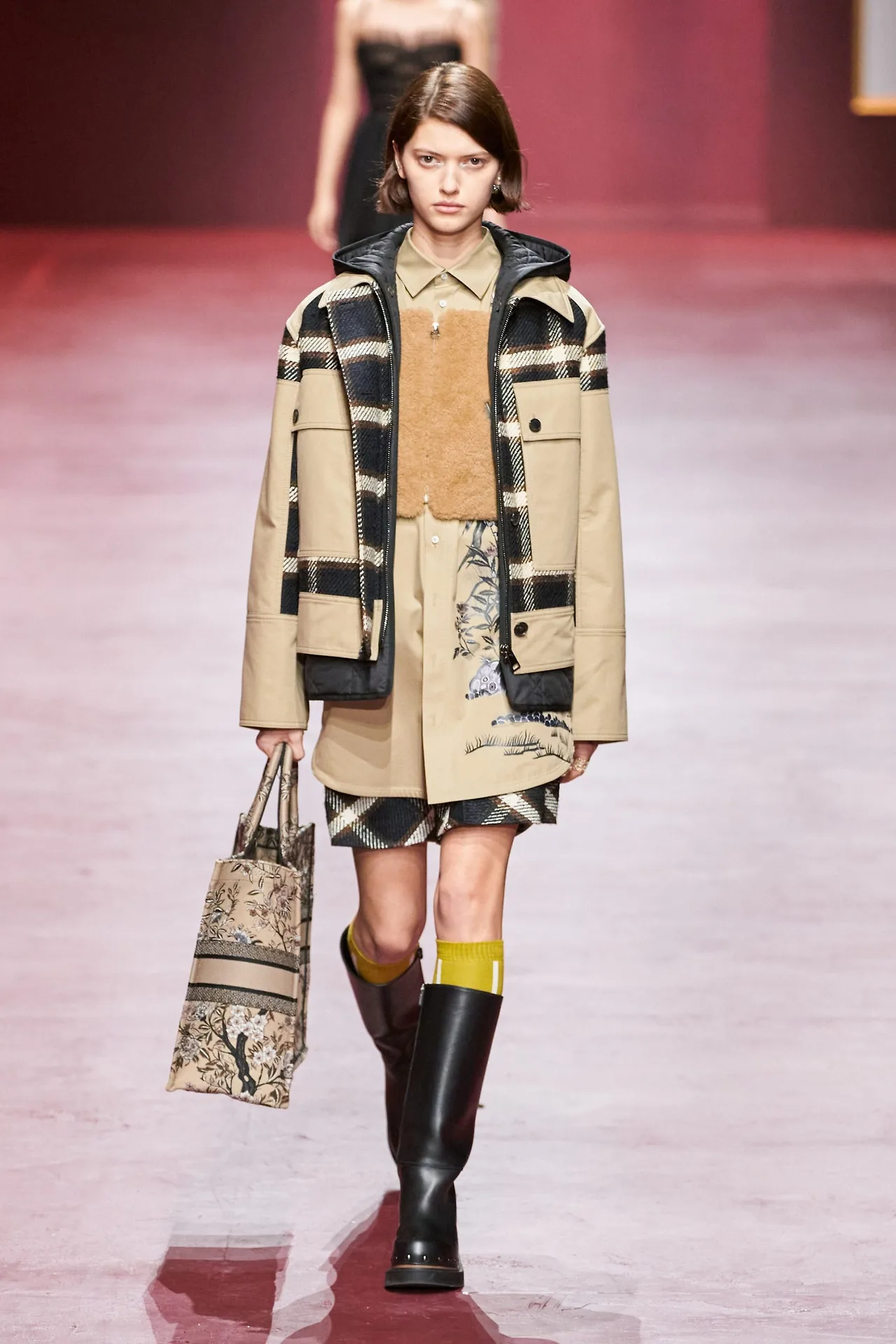 Dior ready-to-wear Thu Đông 2022 look 28