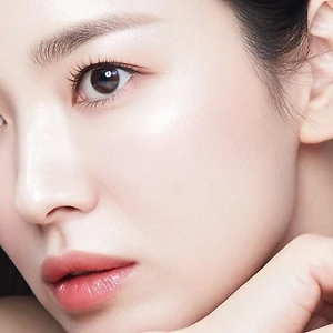 Song Hye Kyo chăm sóc da đẹp
