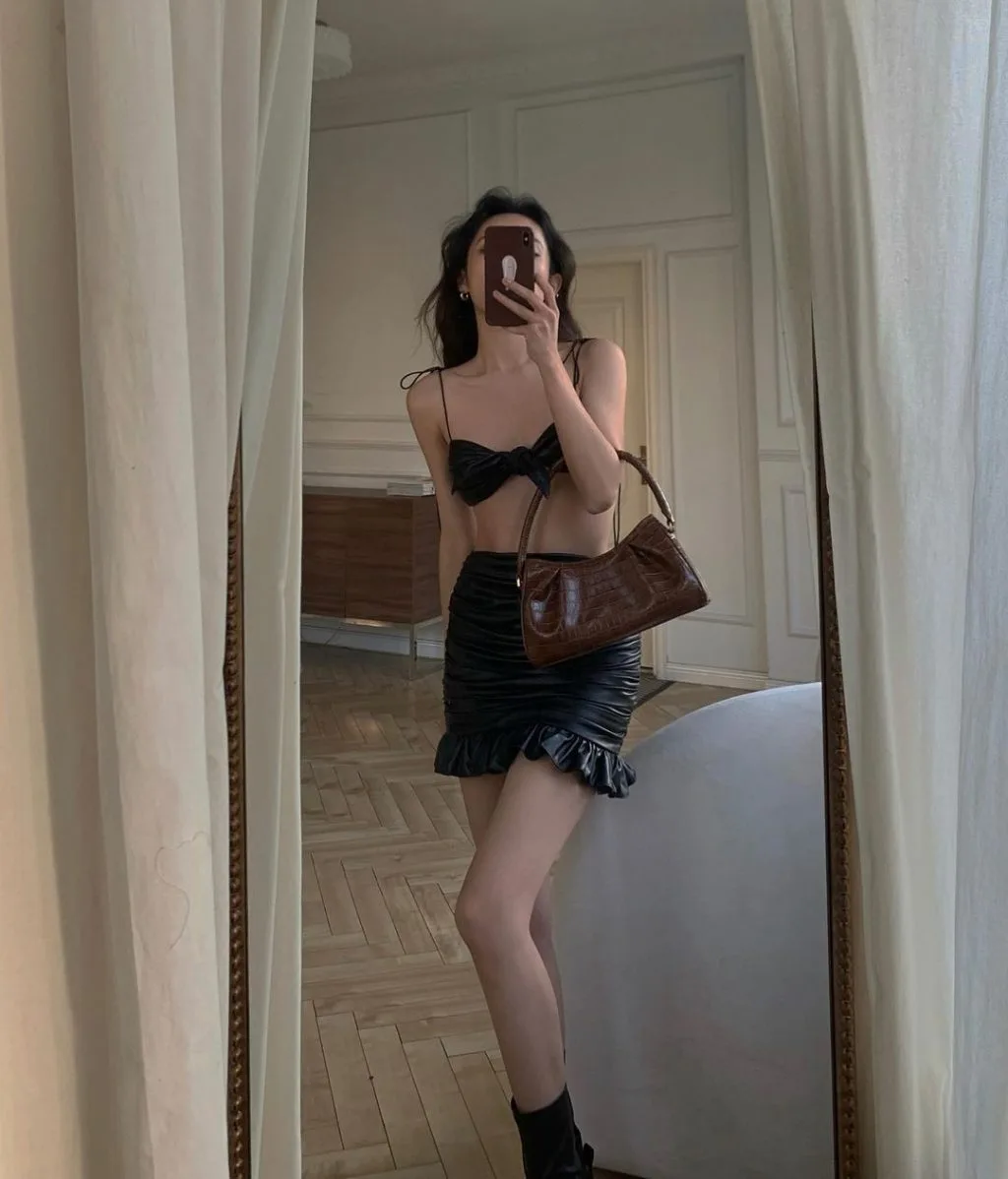 bản phối với bra top xuống phố