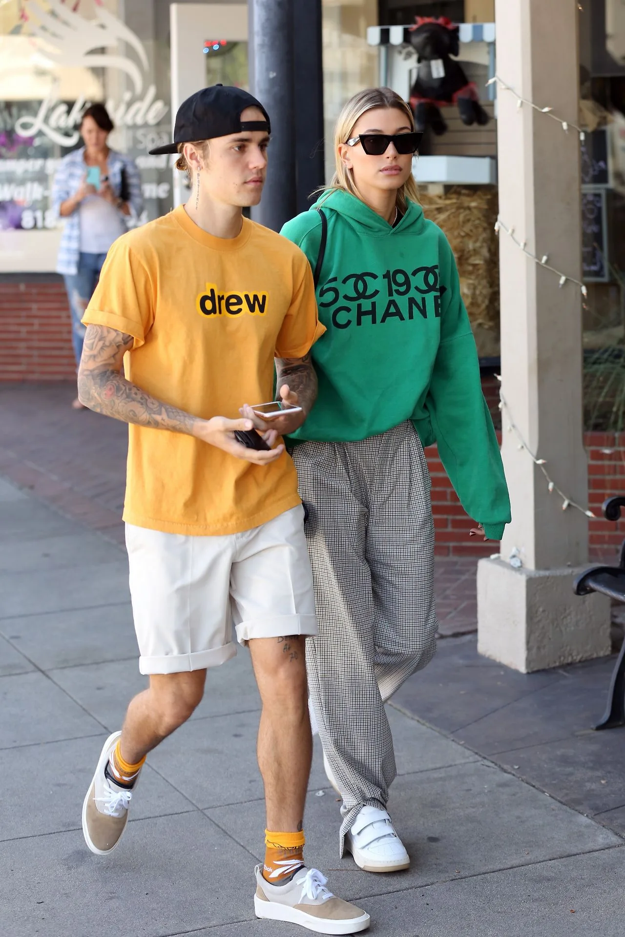 cách phối đồ đôi của hailey bieber và justin bieber