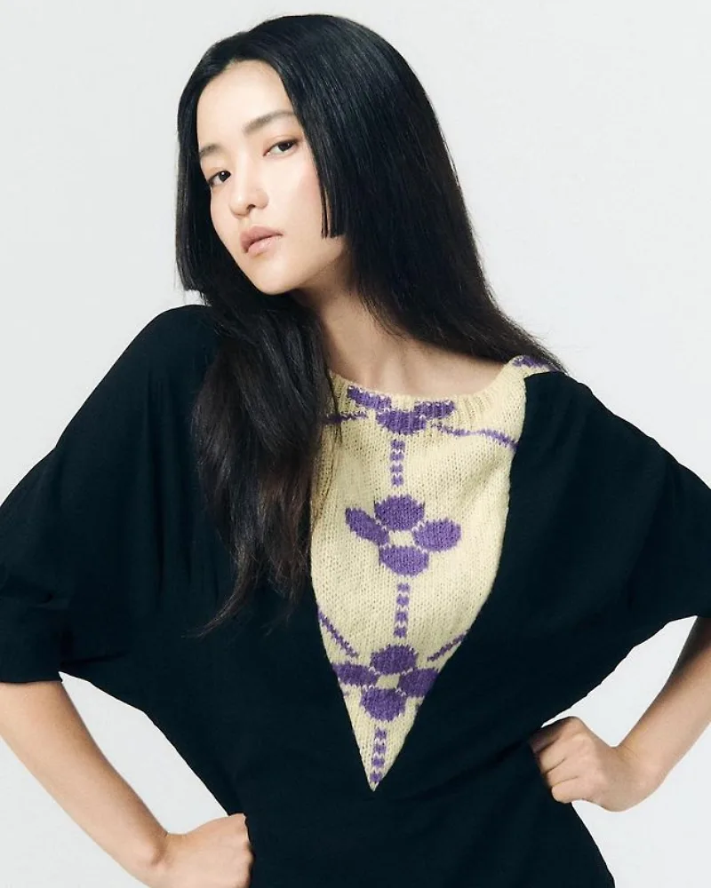 Kim Tae Ri đổi mới với kiểu tóc Hime.