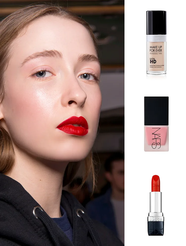 Sản phẩm gợi ý: Kem nền Make Up For Ever, má hồng dạng liquid Nars, son môi đỏ thuần Dior