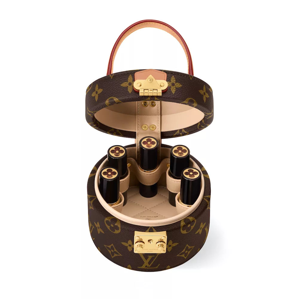 Hộp trang điểm mini lấy cảm hứng từ trunk Louis Vuitton, chứa 6 thỏi son La Beauté.