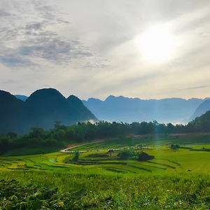 bản tình ca mùa hè trên Pù Luông