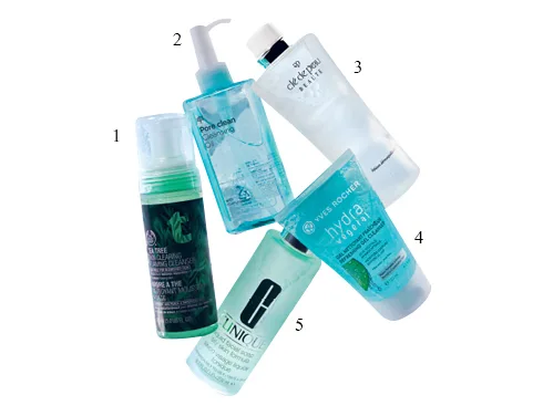 1. Sữa rửa mặt dạng nước chứa tinh chất tea tree The Body Shop 2. Dầu rửa mặt se khít lỗ chân lông Thefaceshop 3. Nước rửa mặt Clé De Peau Beauté 4. Gel rửa mặt Yves Rocher 5. Gel rửa mặt dành cho da dầu Clinique
