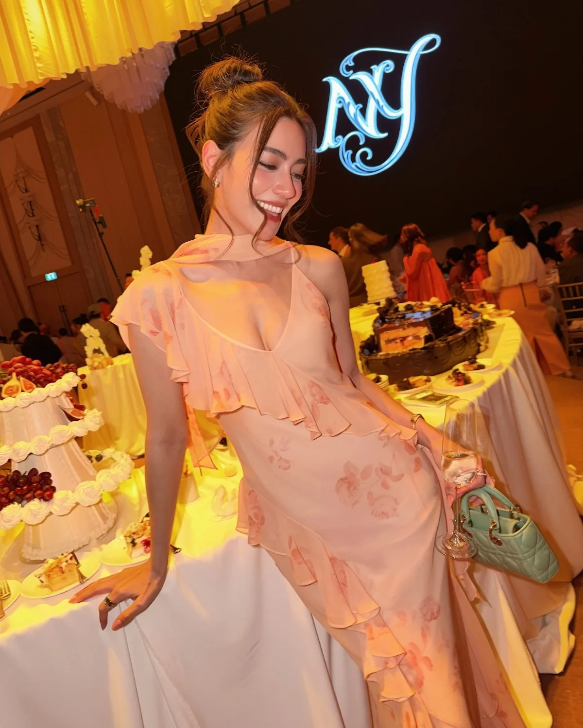 kimberley anne woltemas tại đám cưới Yaya