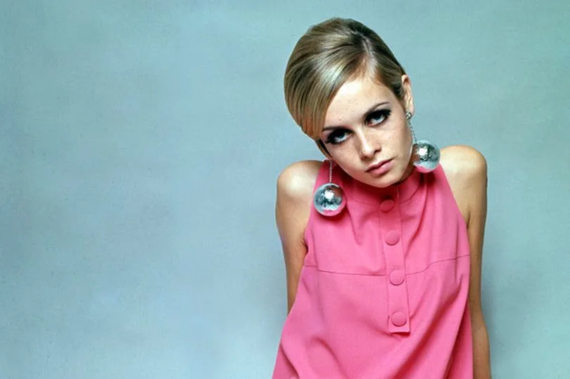 mái tóc ngắn twiggy (1) mái tóc ngắn twiggy (1)