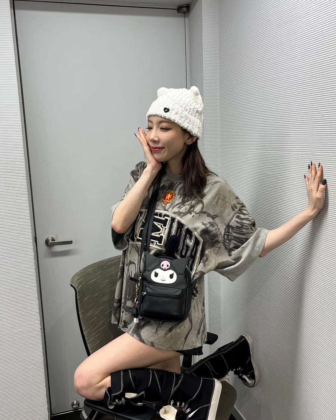 taeyeon_ss diện mũ len mùa hè