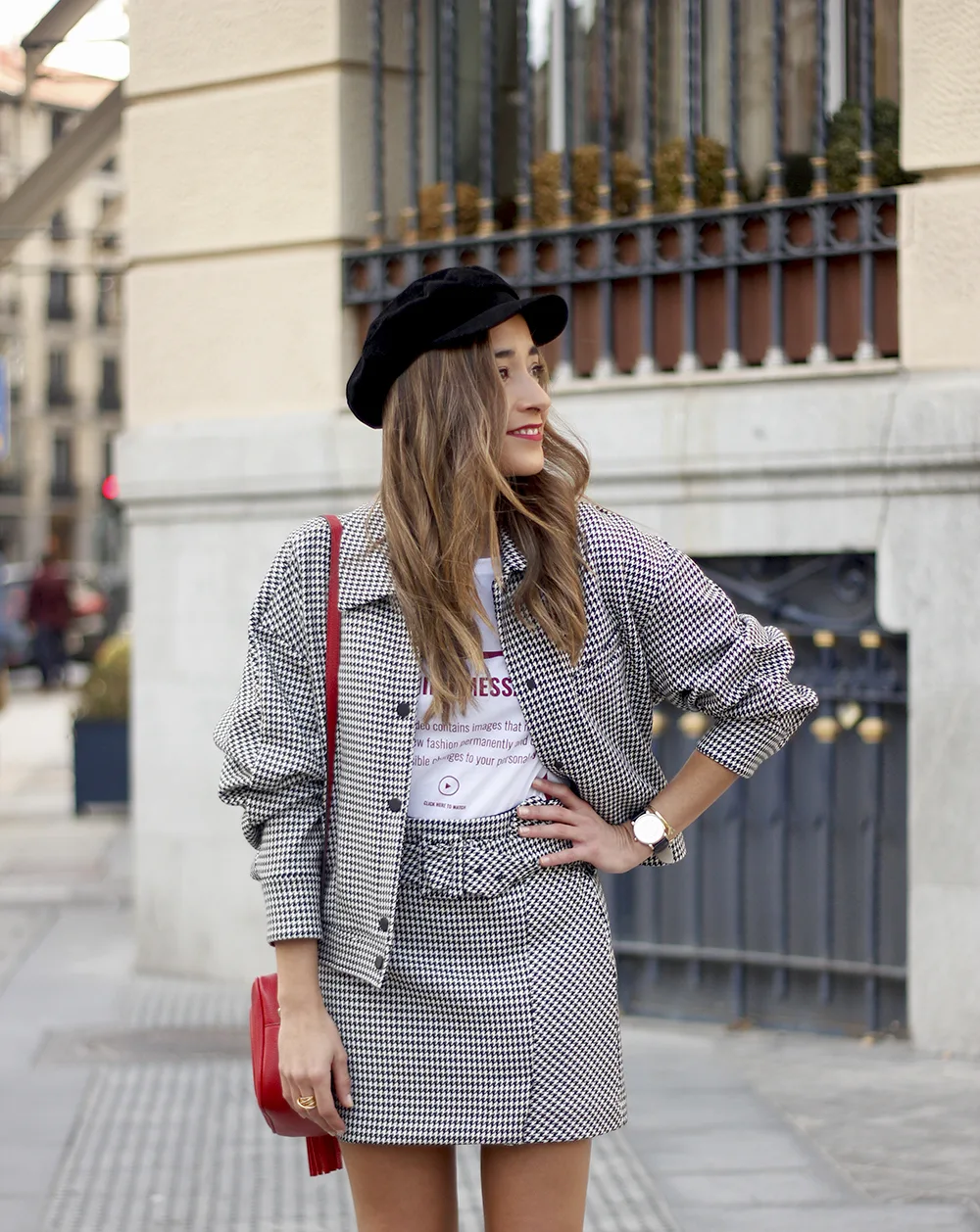 hoạ tiết houndstooth thời trang mùa thu