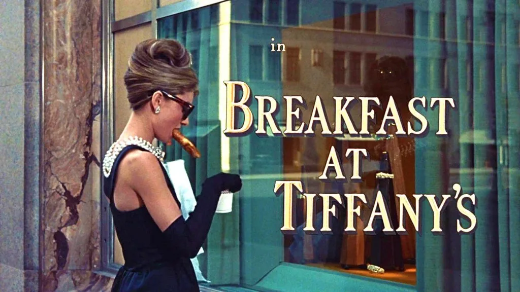 Trang điểm như mỹ nhân phim Breakfast at Tiffany's Trang điểm như mỹ nhân phim Breakfast at Tiffany's