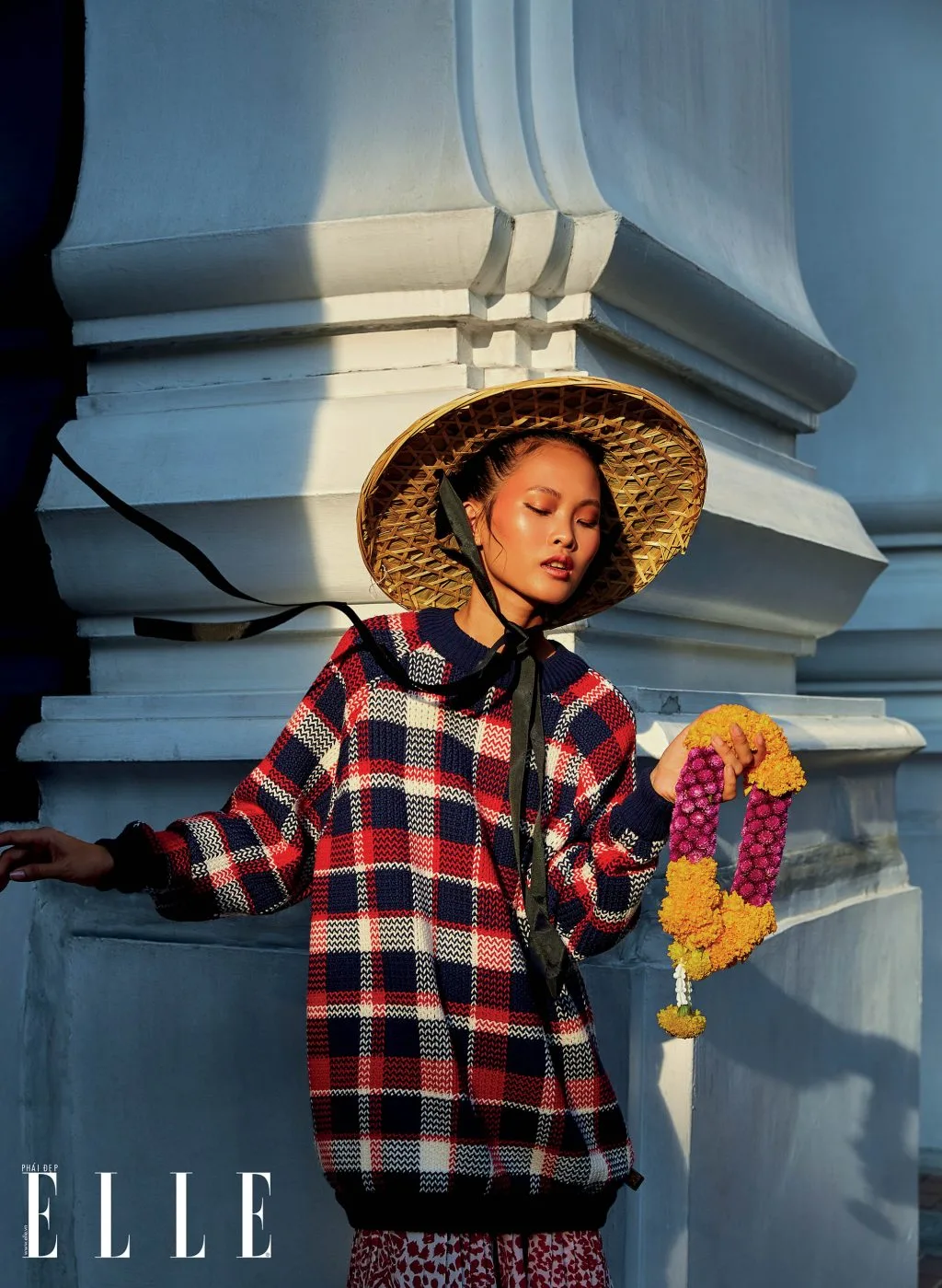 Bộ ảnh bangkok vàng nắng - phối họa tiết kẻ ô và chấm bi